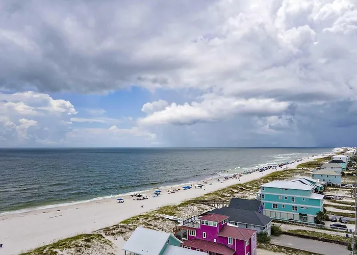 Get Together 5 Bedroom Lockout Holiday home Gulf Shores