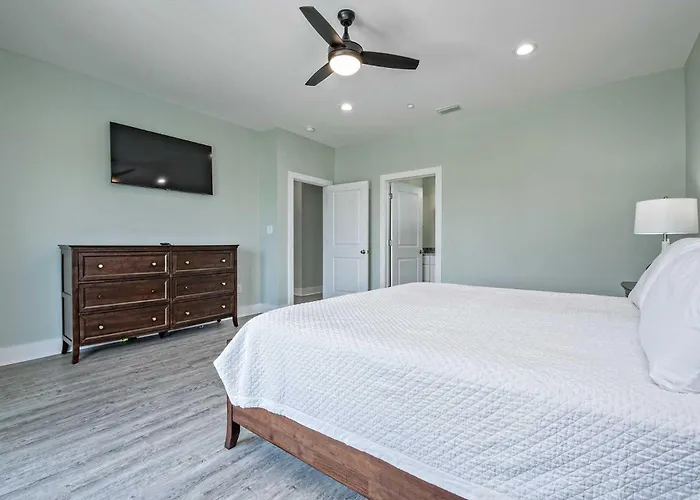 Get Together 5 Bedroom Lockout Gulf Shores